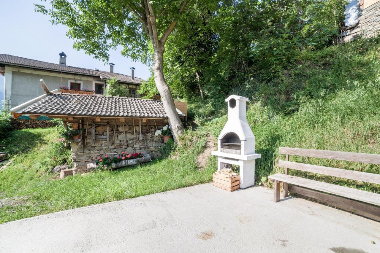 Innergasserhof Ferienwohnung Edelweiss San Martino In Passiria  Exterior photo